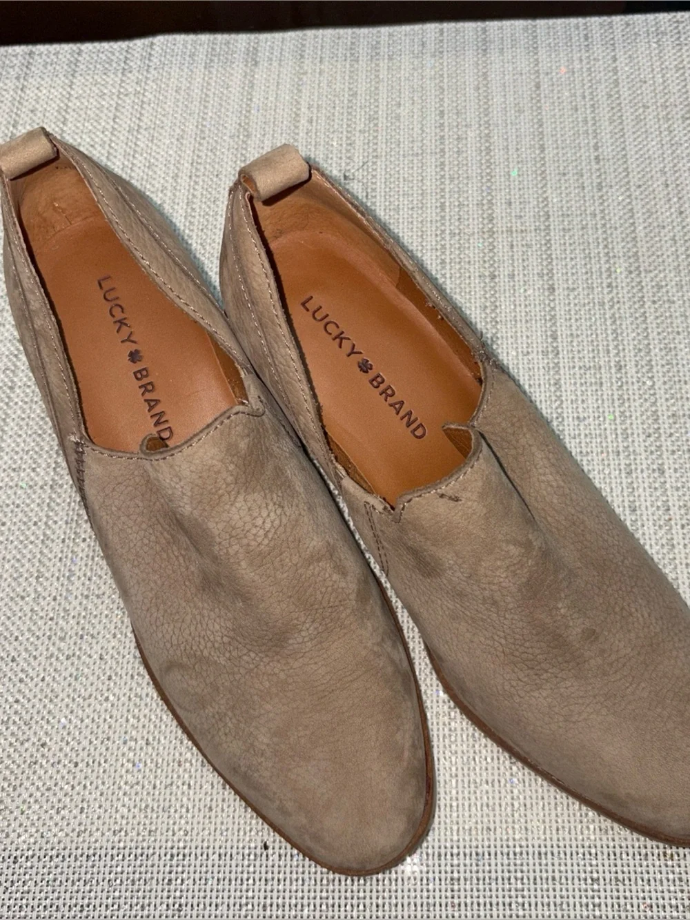 Lucky Brand women Taupe Suede Slip-On Loafers size 7.5